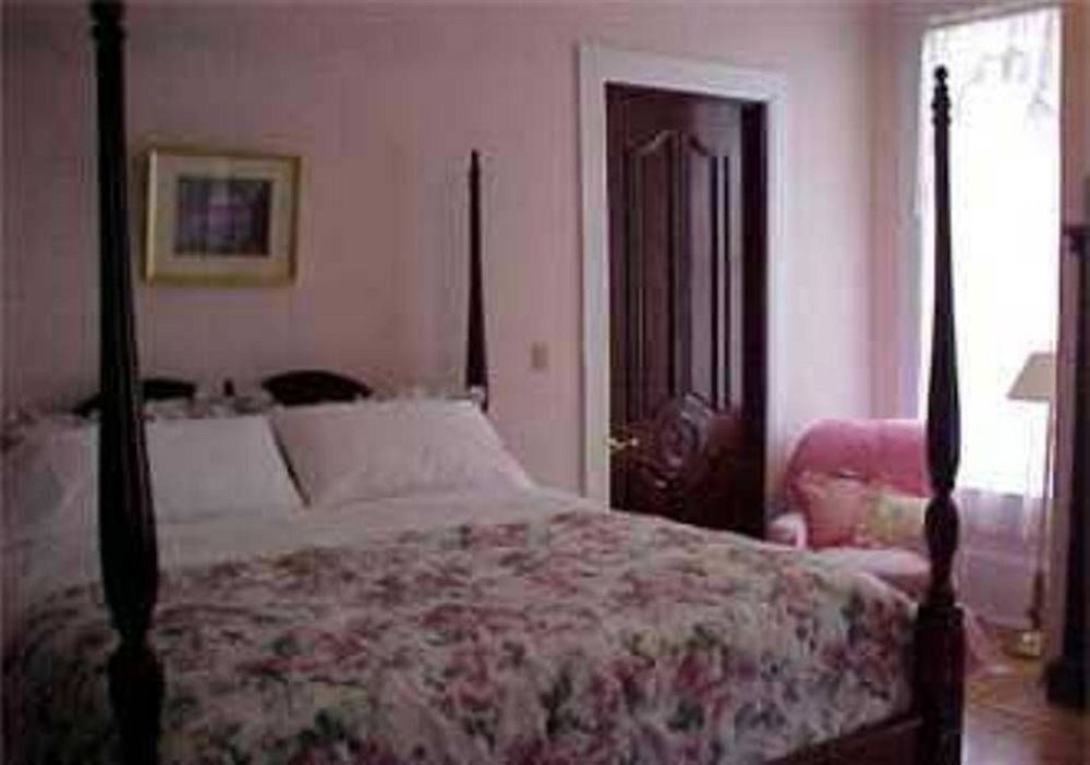 The Confederate House Hotel Savannah Buitenkant foto
